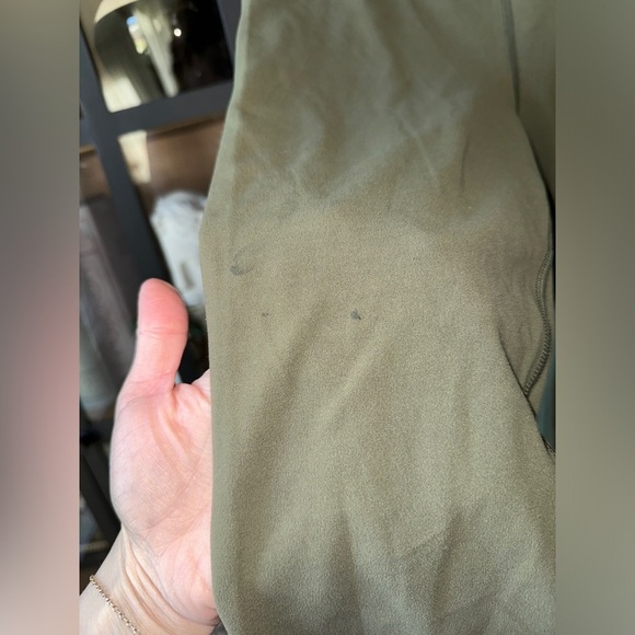 Lululemon Align Cropped leggings capris running moss olive Fatigue mid rise - Picture 8 of 9